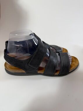 NAOT Black 8.5 Leather Strappy Sandals Women's 39 EU